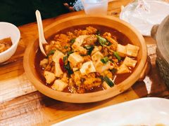 -霄汉牛三鲜湖北砂锅菜(万松园2店)