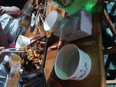 -巴五中胖娃烧烤