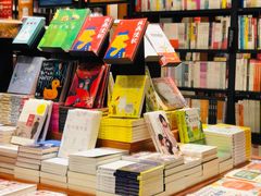 -SISYPHE BOOKS西西弗书店(龙湖滨江天街店)