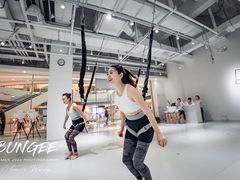 -Jumphai室内蹦极运动