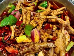 耙耙鸡爪-休记光头香辣蟹干锅店(衣冠庙店)