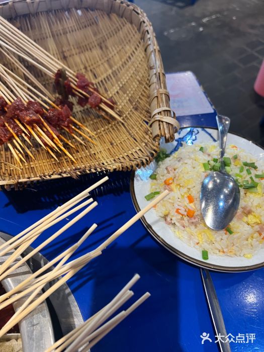马路边边串串香(双井直营店)图片