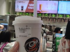 -CoCo都可(湖滨银泰店B区店)
