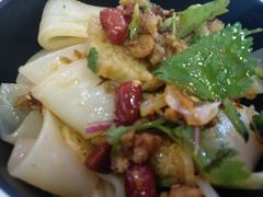 招牌肉酱凉皮-西北杂粮筐凉皮大王(环球中心店)