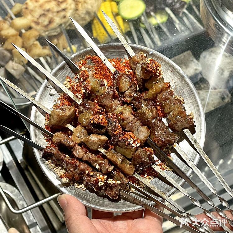 来成都必吃的幸福小串 | 超正宗东北烧烤味～