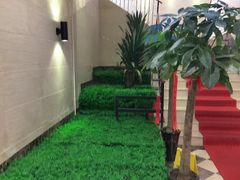 -圣地雅歌KTV(市府广场店)