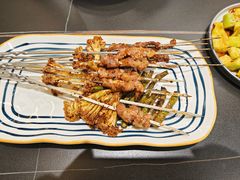 -许哥东北烧烤·铁丳烤串·宫后夹肉(繁花中心店)