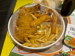 -麦当劳(融创茂店)