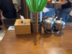 -绿柠食堂(北外滩店)