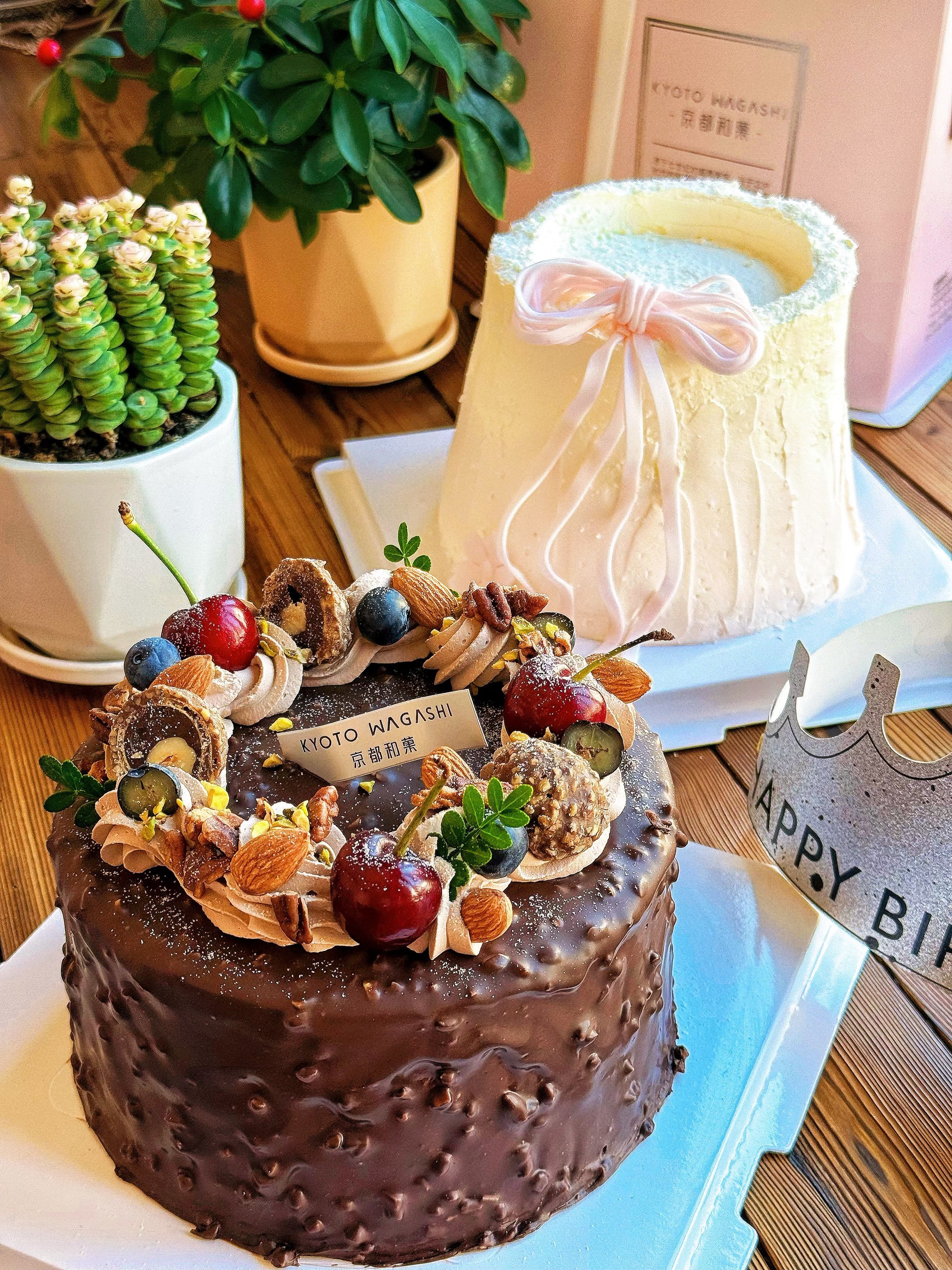 生日party🎈收到了人生梦幻蛋糕🎂❗️

姐