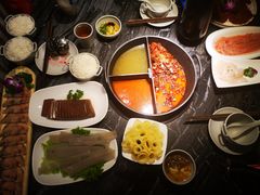 -热火朝天鲜切牛肉火锅(南强街巷店)