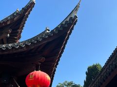 -龙华寺