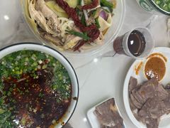 -伊穆祥牛肉面总店·清真