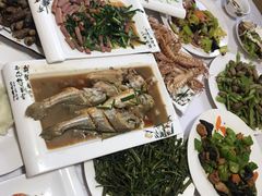 -宾朋海鲜特色美食餐厅·纯手工鲅鱼水饺(兴海路店)