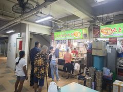 -亚王咖喱鸡米粉面