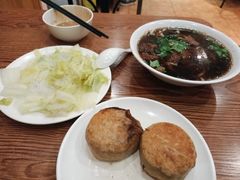 -清真吴记门钉肉饼·喜多利