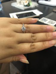 -威德钻石-克拉钻大本营(南京东路店)