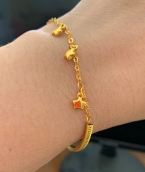 -周大福CHOW TAI FOOK(解放路天鸿小食代店)