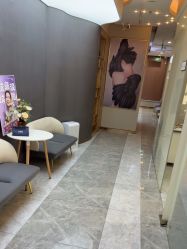 -More摩尔医美の注射线雕光电中心