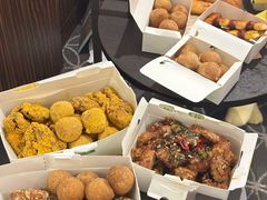 -BHC炸鸡(明洞总店)