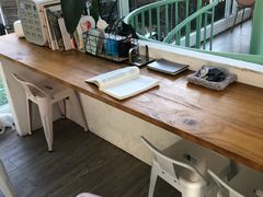 -有猫主题·治愈系猫咖(曾厝垵店)