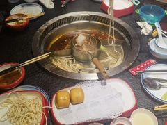 -醉董牛川派鲜肉自选火锅(烟台店)