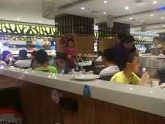 -伊尔曼都自助餐厅(102国道店)