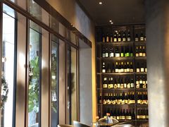 -wineapp葡萄酒餐吧(外滩金融中心店)