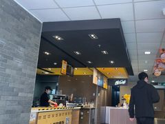 -麦当劳(伟城广场店)