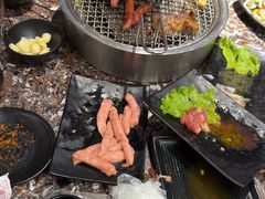 -啊美丽炭火烤肉(滑翔一店)
