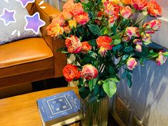 -ZING COFFEE 镜咖啡