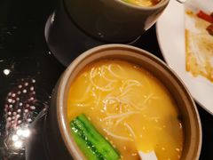 龙虾汤手拉面-海航大厦万豪酒店彩海轩中餐厅(霄云路店)