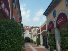 -佛罗伦萨小镇广佛名品奥特莱斯(疏港路店)