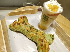 -奈雪的茶(花城汇中区PRO店)