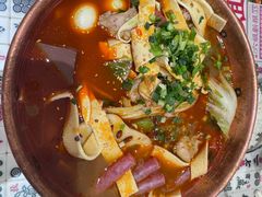 -成都你六姐·牛肉冒菜(长泰广场店)