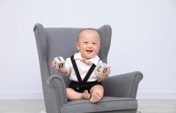 -咔咔亲子孕婴摄影美学馆(都江堰店)