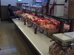-红宝石·鲜奶小方·海派西点房(浦三店)