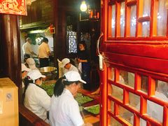 大堂-沈氏祖传老宁波油赞子(南塘店)