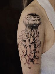 -越域刺青