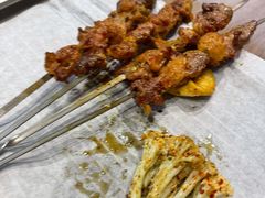 大羊肉串-宝记烧烤·碳锅羊肉·羊蝎子火锅·夜食社(文体路创始店)