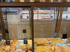 -Dough&Joe团憩(瑞虹天地月亮湾店)