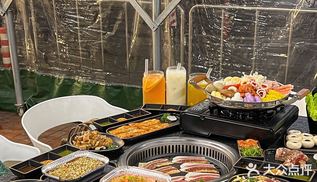 啊啊啊！在东门吃到了超好吃的烤肉[流泪]人均50！