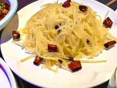 -粉墨特色菜·烧烤音乐酒馆