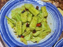 凉拌黄瓜-老姑砂锅·烧烤天津菜(体北道店)