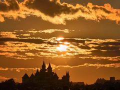 -炸鸡情侣韩式料理(中央大街店)