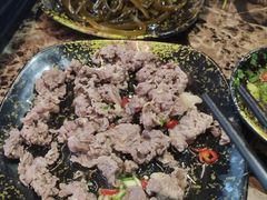 -牛里牛气· 榴莲海鲜鲜牛肉自助火锅·烤肉(横岗店)