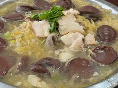 -红岩美食坊(伊春市伊春区)