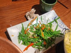 五彩花菇荷兰豆-云海肴·汽锅鸡·云南菜(美罗城店)