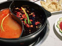 -钢管厂五区小郡肝串串香(奥克斯广场锦城万达店)