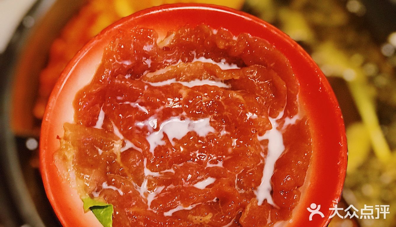 拥有成都红的陈艳红 今夏红遍成都